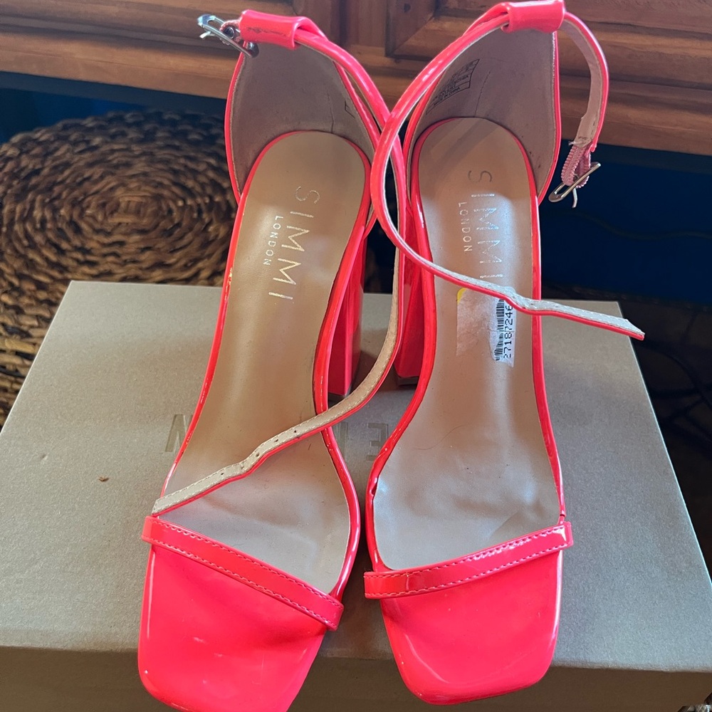 Simmi London hot pink heels